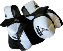 画像をギャラリービューアに読み込む, トラッカー刺繍帽子 - ブラック/ホワイト