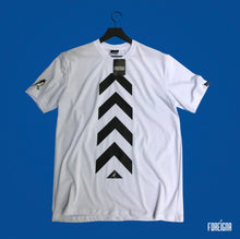 Load image into Gallery viewer, Foreigna TakeOff Tee - White